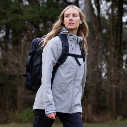DLX Womens Hooded Waterproof Jacket Lossie in Greystone